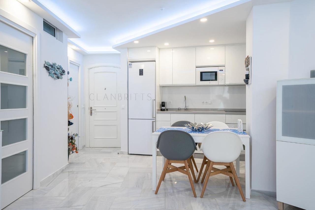 Sweet Home In Puerto Marina เบนัลมาเดนา ภายนอก รูปภาพ