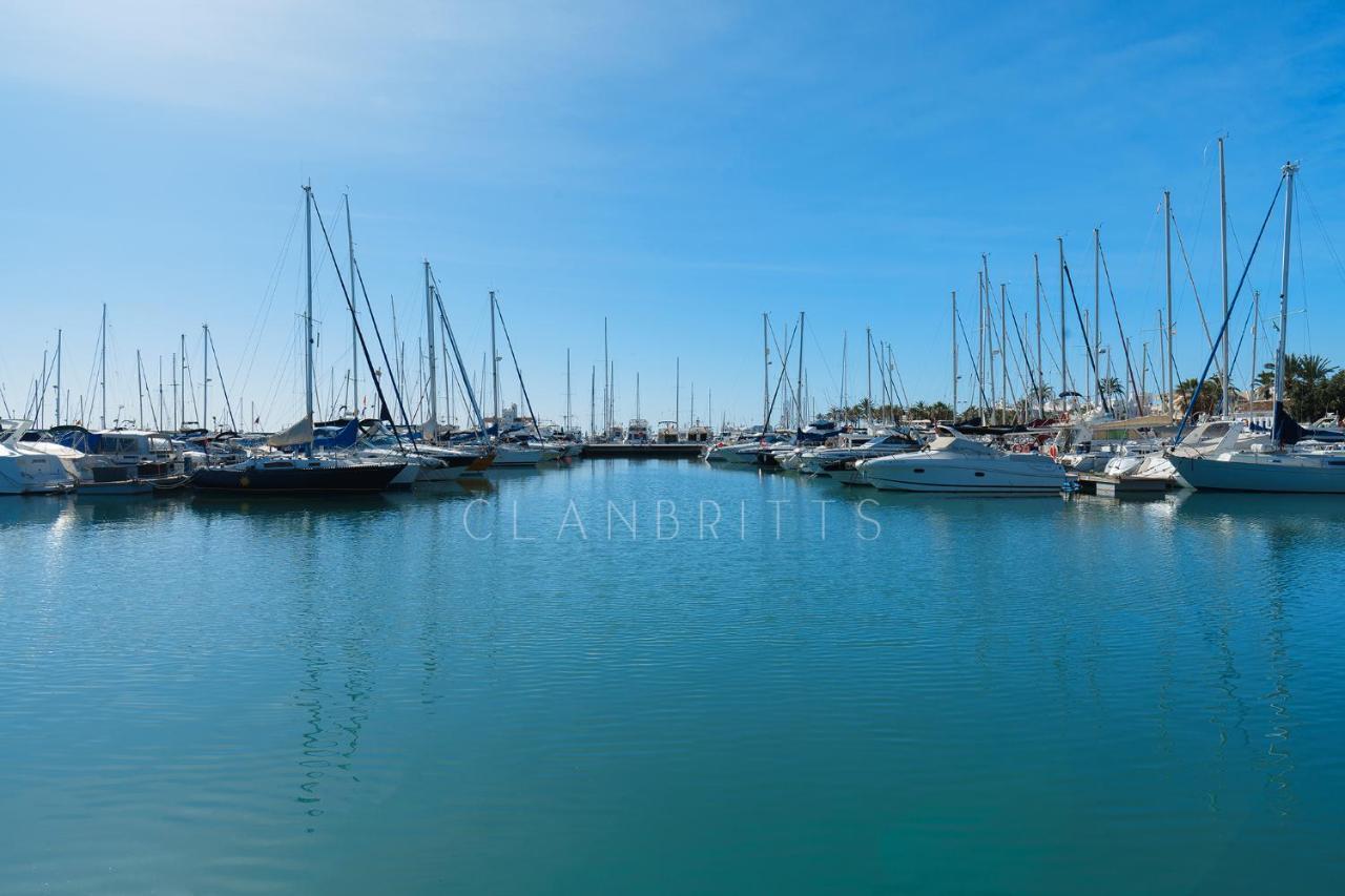 Sweet Home In Puerto Marina เบนัลมาเดนา ภายนอก รูปภาพ