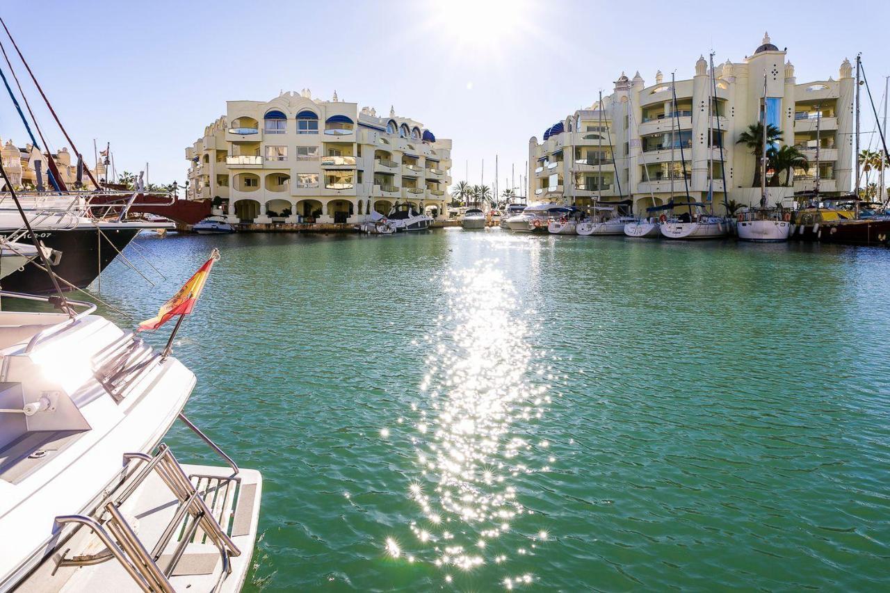 Sweet Home In Puerto Marina เบนัลมาเดนา ภายนอก รูปภาพ