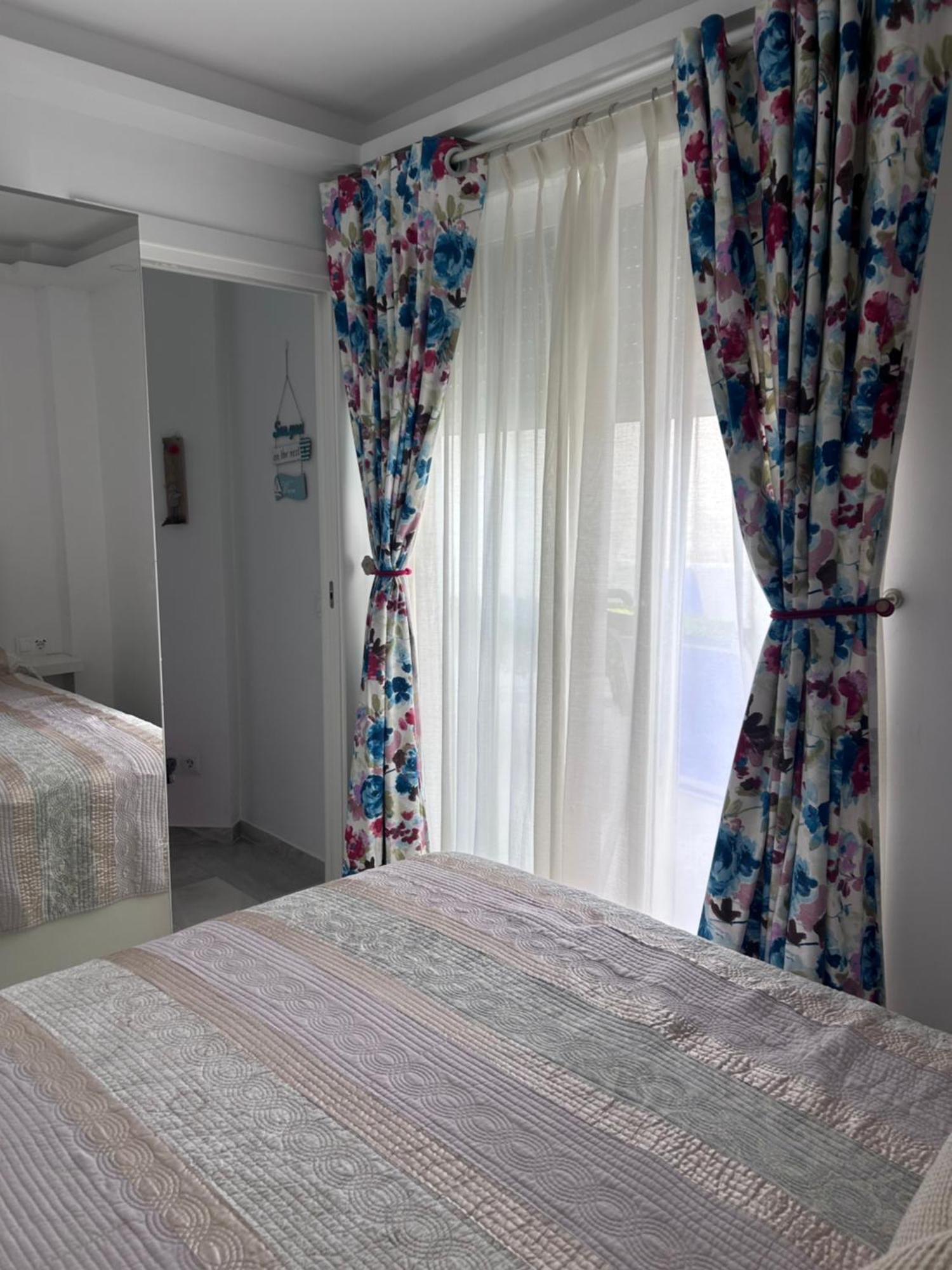 Sweet Home In Puerto Marina เบนัลมาเดนา ภายนอก รูปภาพ